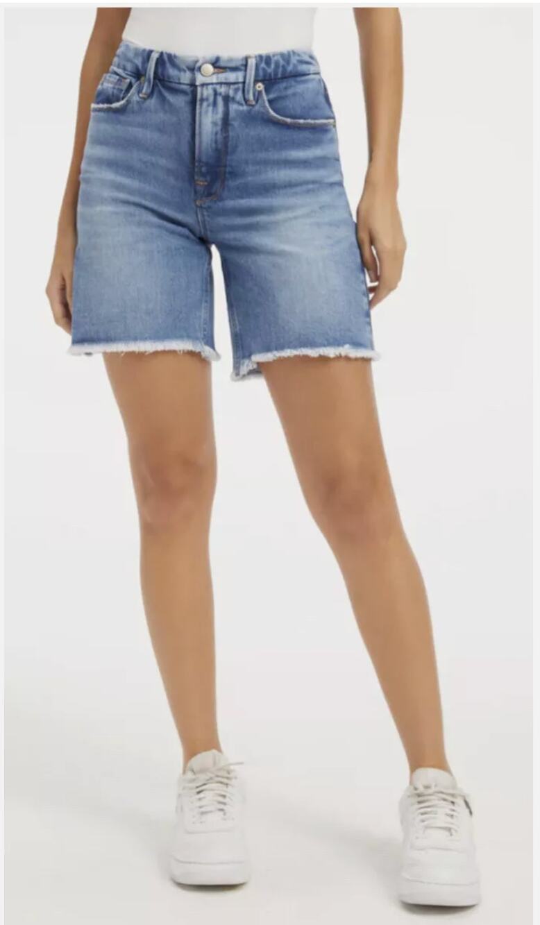GOOD AMERICAN NWT 90's Icon Bermuda Denim Jean Raw Hem Short in Indigo073 // 2